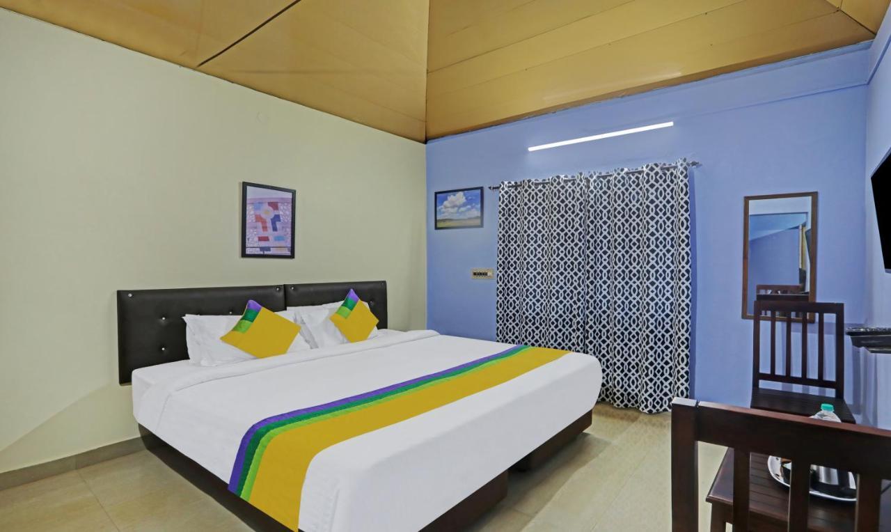 Hotel Allaranda Homestay Мадікері Екстер'єр фото
