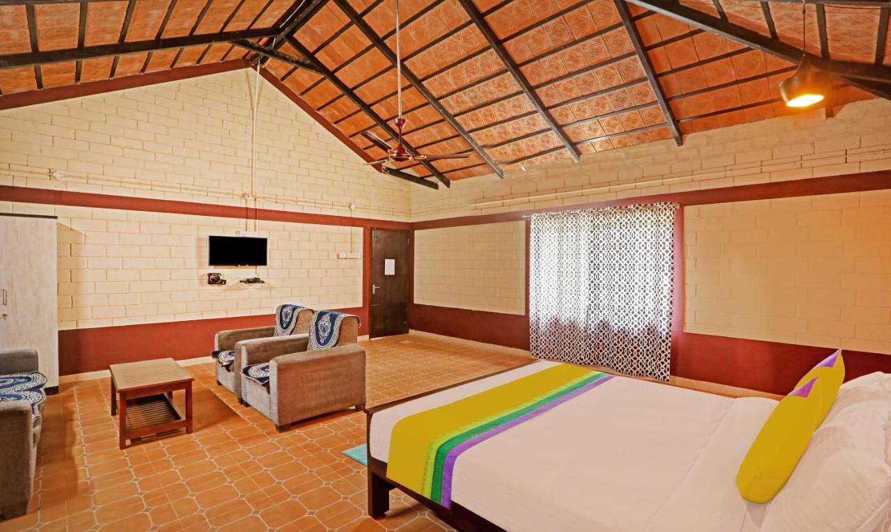 Hotel Allaranda Homestay Мадікері Екстер'єр фото