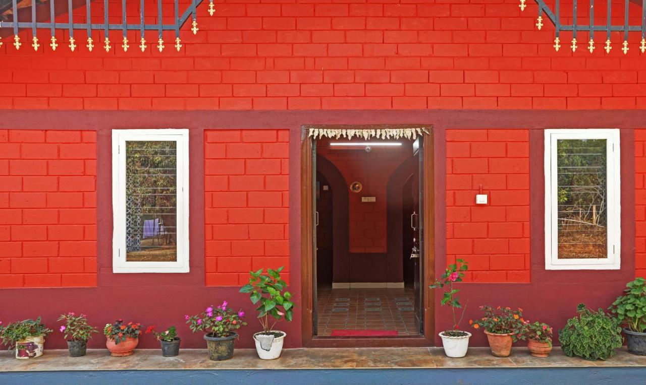 Hotel Allaranda Homestay Мадікері Екстер'єр фото