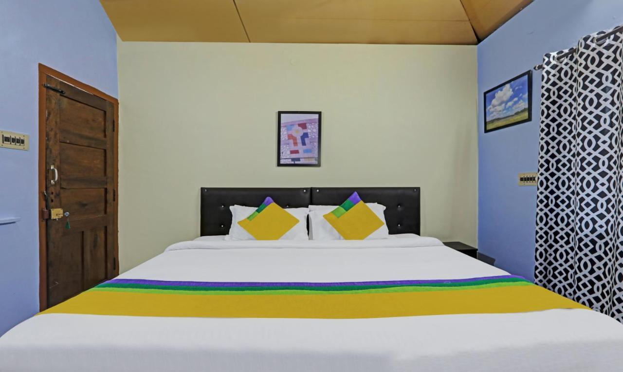Hotel Allaranda Homestay Мадікері Екстер'єр фото